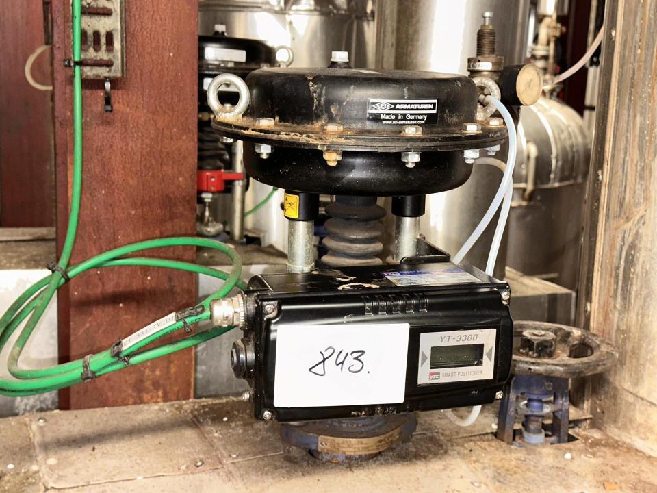 Control valve with smart-control Valves