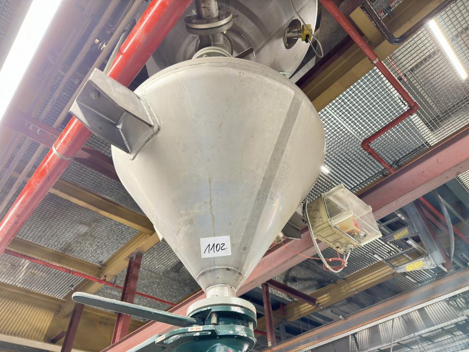 Tank/Vessel Vertical Storage Tanks