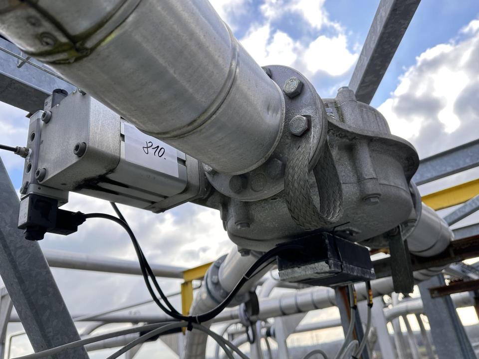 Dual-channel diverter for granulates and powder Various Compressed air equipment