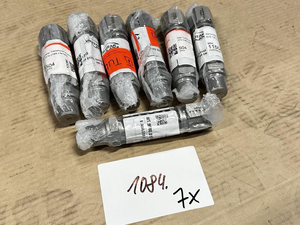 spare partpart manometer Metal stock