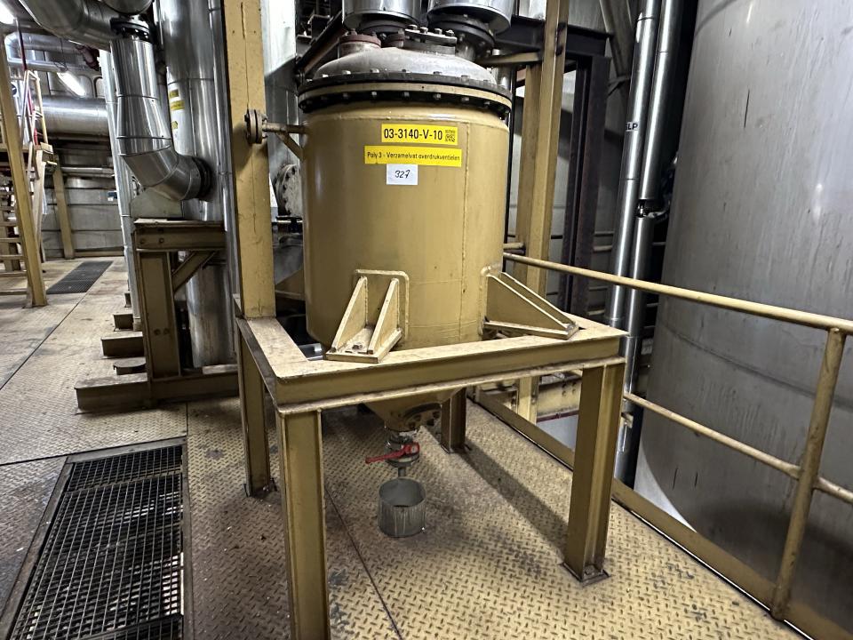 1976 Inventa AG / Kunnes & Sohn Pressure relief valves for tanks Process Equipment and Machines