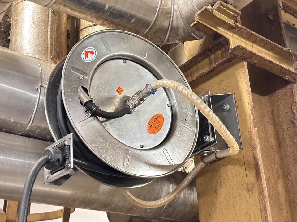 Hose reel with hose / swivelling Hose Reels