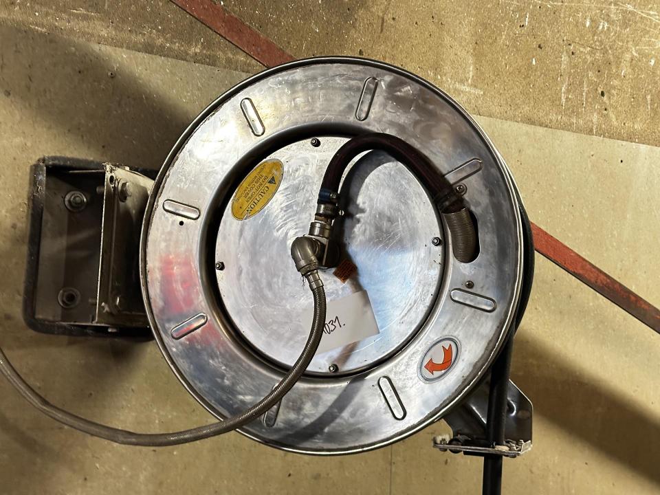 Hose reel with hose / swivelling Hose Reels