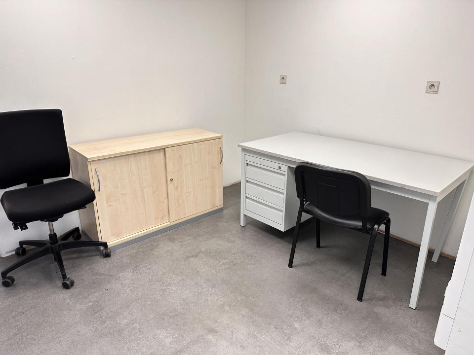 Office furnishings Office inventory