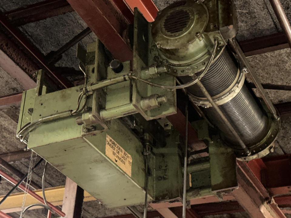 Overhead crane capacity 5.000kg; Lifting and Hoisting Equipment