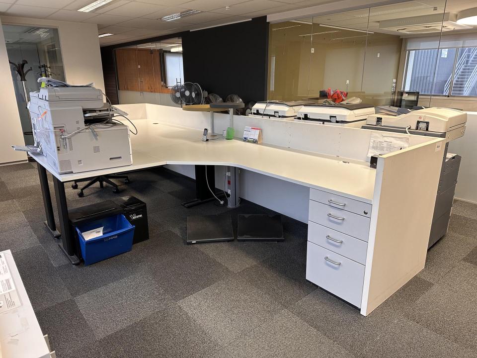 Office furnishings Office inventory