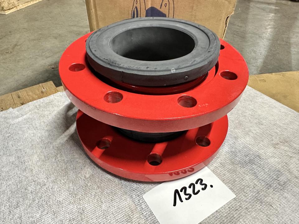Expansion flange 100mm Metal stock