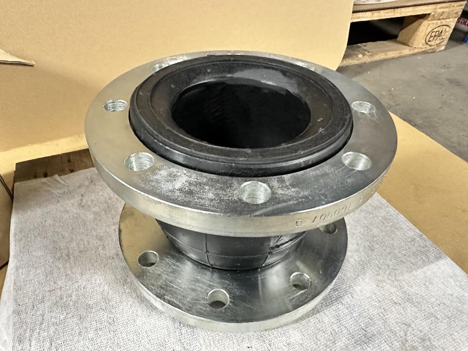 Expansion flange 125mm Metal stock