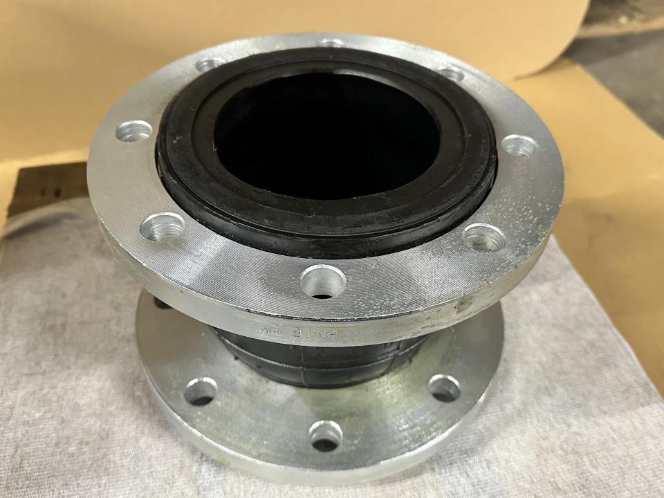 Expansion flange 125mm Metal stock
