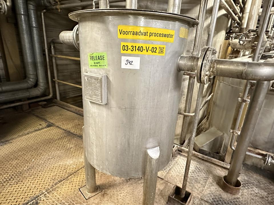 Tank / Vessel Process Equipment and Machines