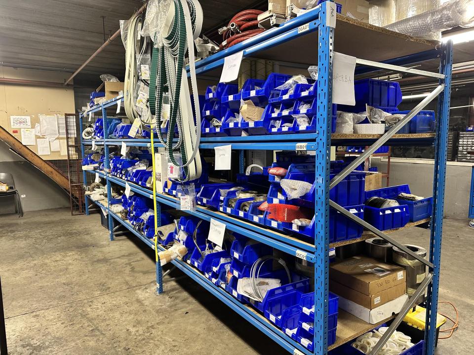 Heavy-duty shelving Storage Racking