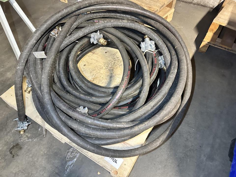 Hose in different versions 