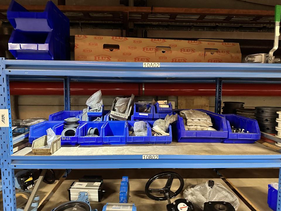 Large stock of spare parts Spare Parts