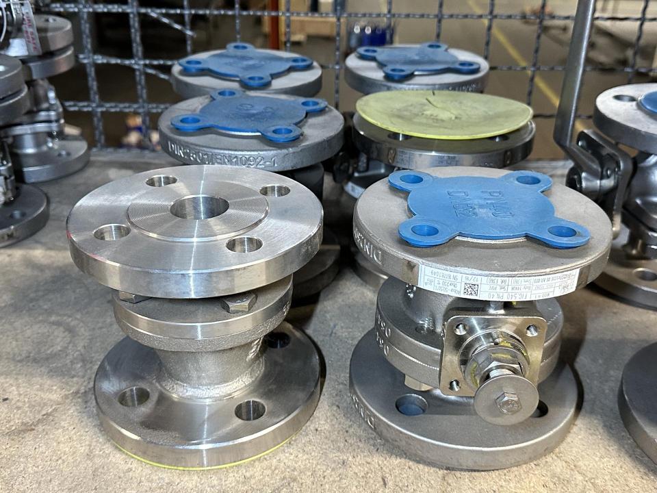 Large stock of spare parts Spare Parts