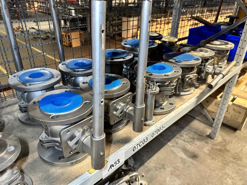Large stock of spare parts Spare Parts
