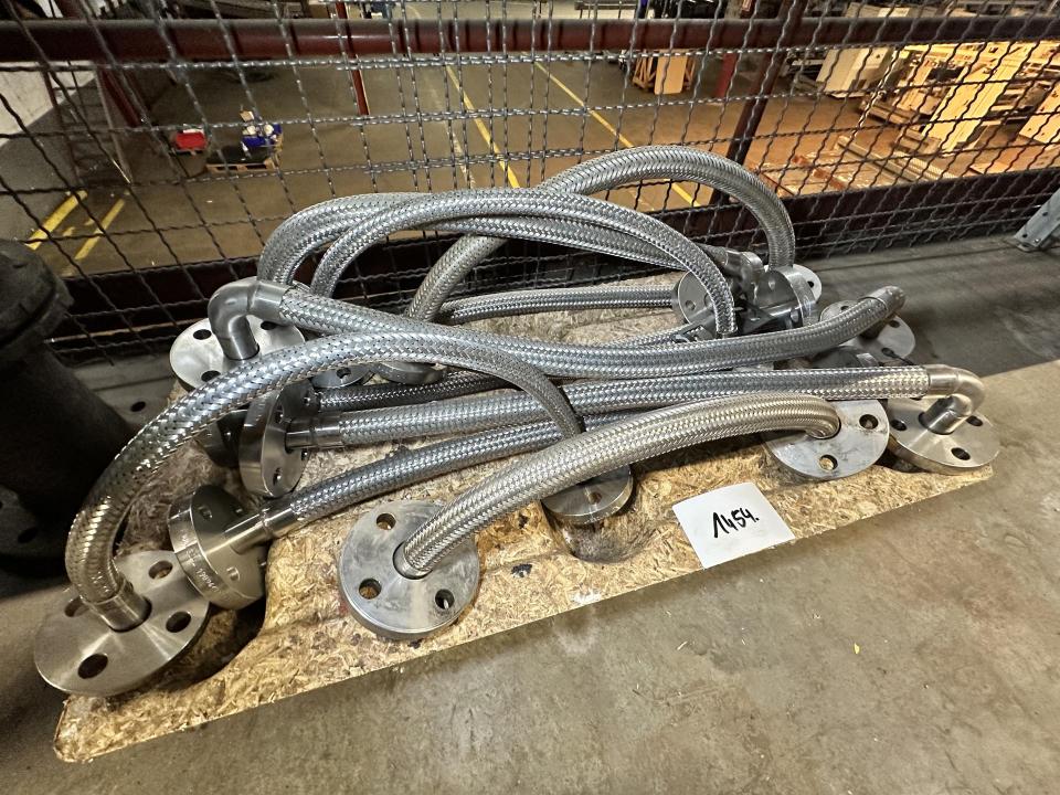 Large stock of spare parts Spare Parts