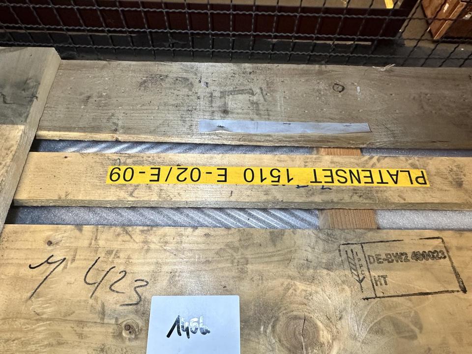 Large stock of spare parts Spare Parts