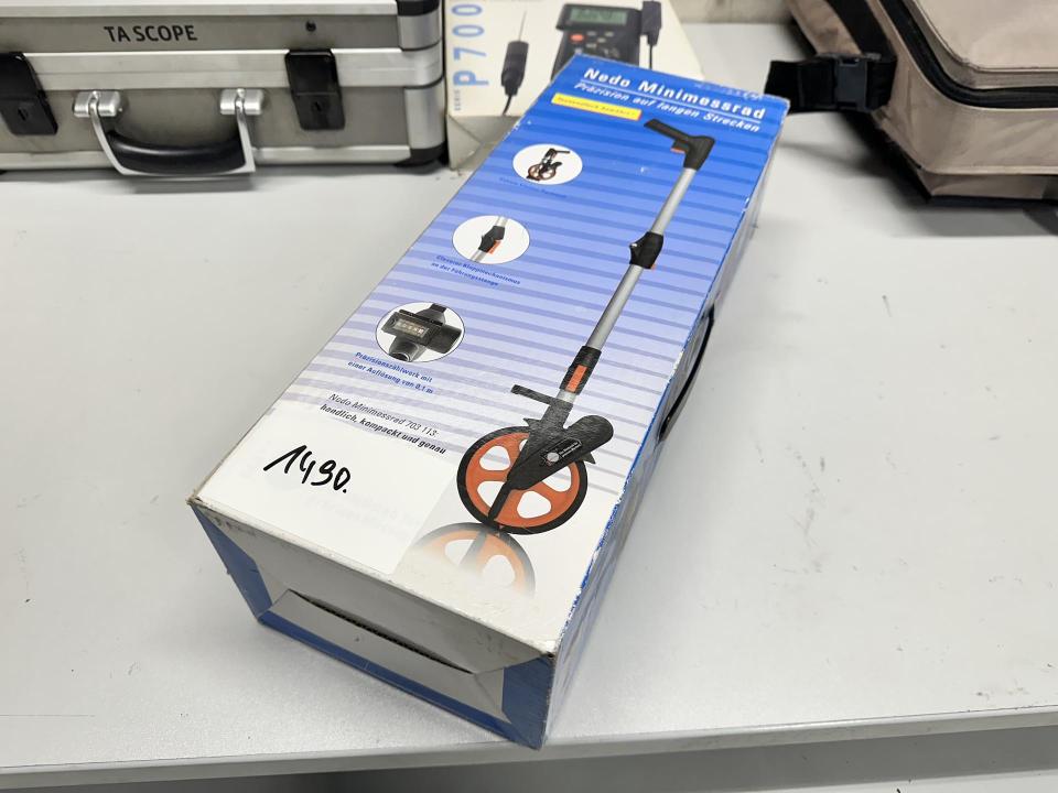 Measuring device 