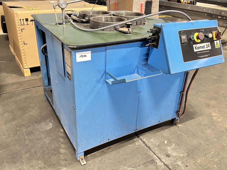 Polishing machine 