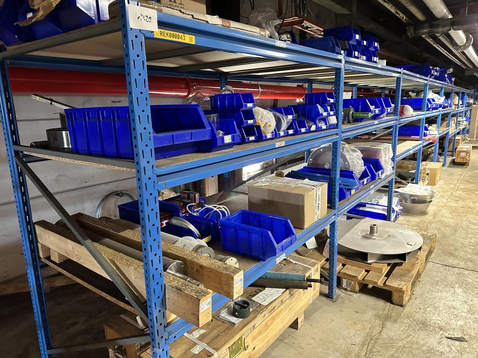 Storage shelf image