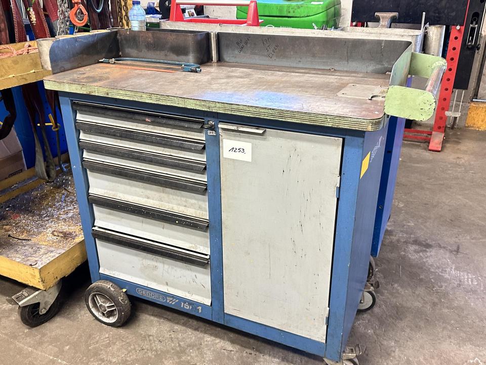 Tool trolley Tool trolleys