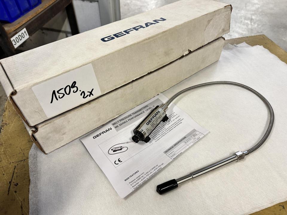 Melt pressure transmitter Metal stock