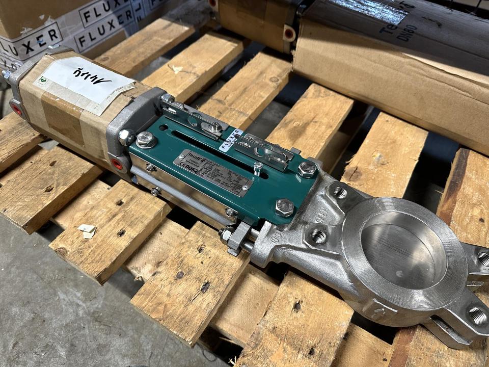 Valve Storage and Handling