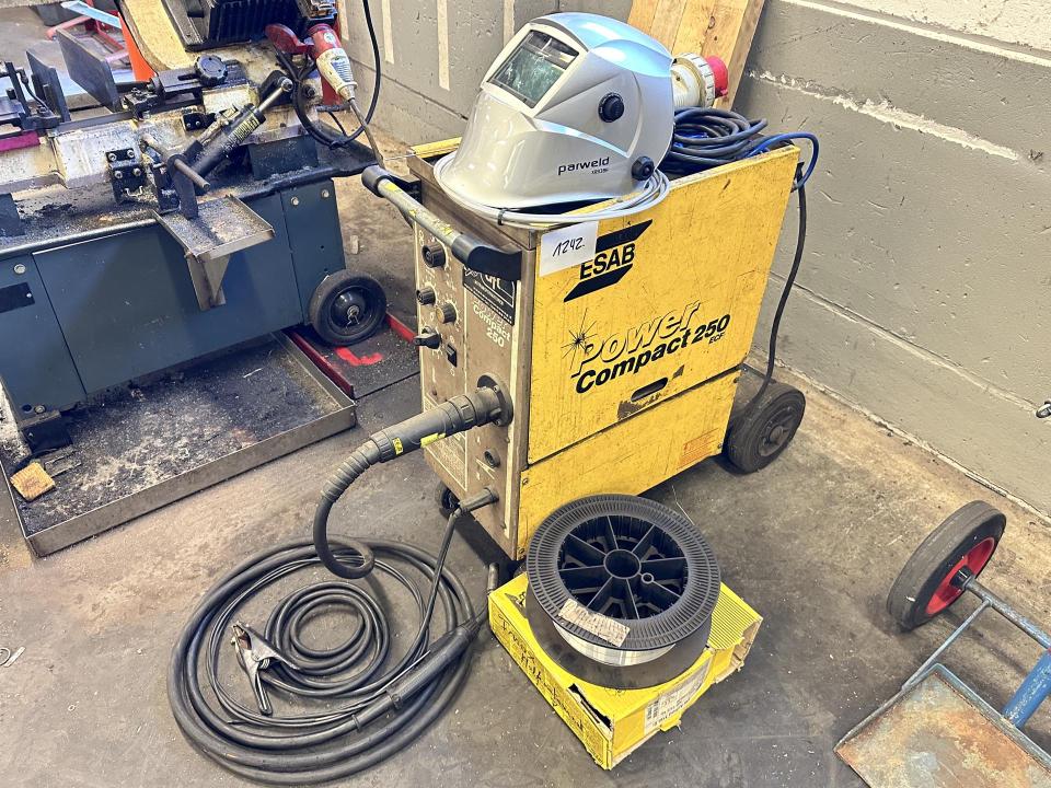 Welding equipment Various welding machines