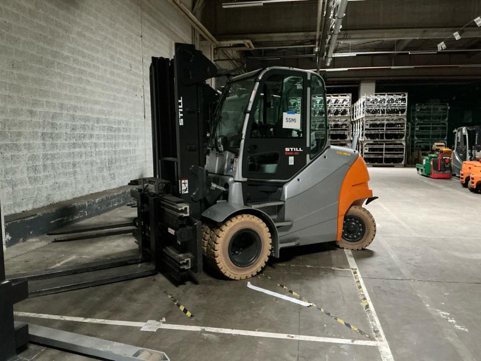 Forklift Internal Transportation