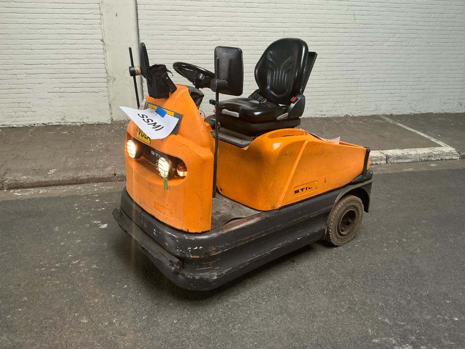 Tow truck Internal Transportation