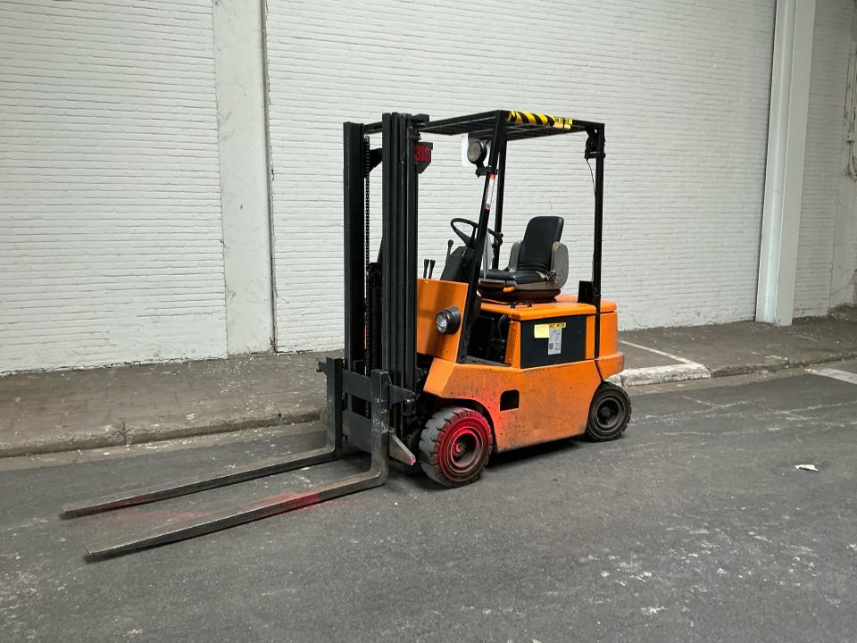 Forklift Internal Transportation
