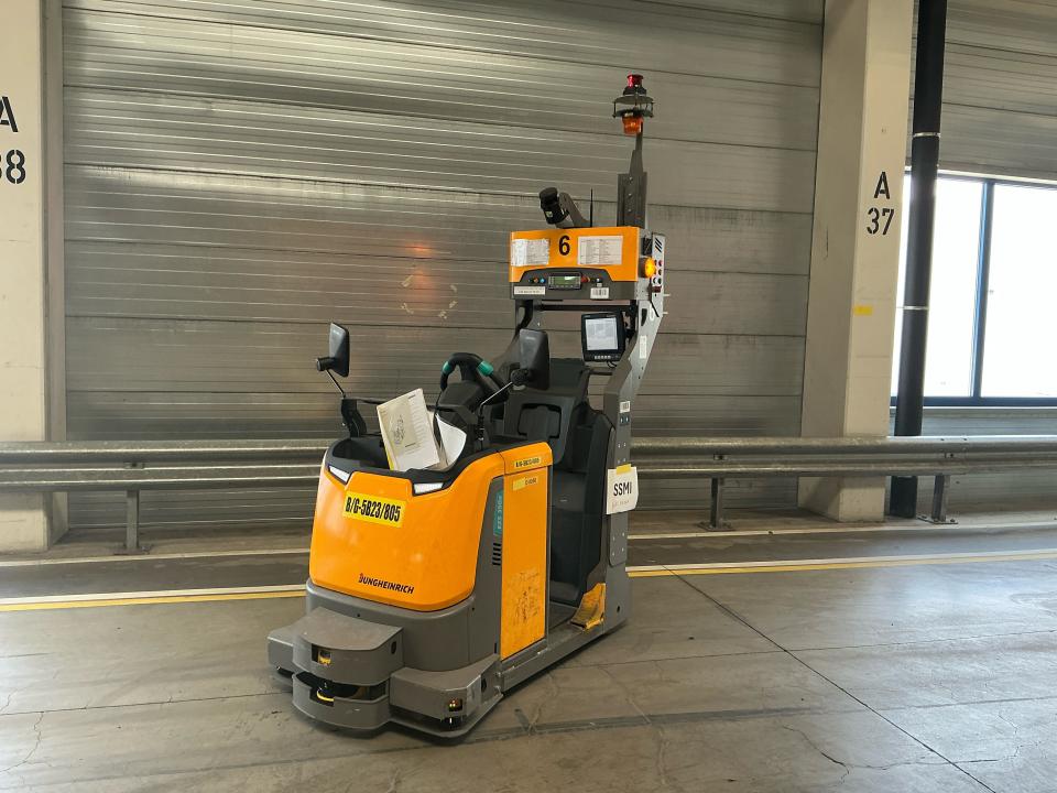 Tow Tractor Internal Transportation