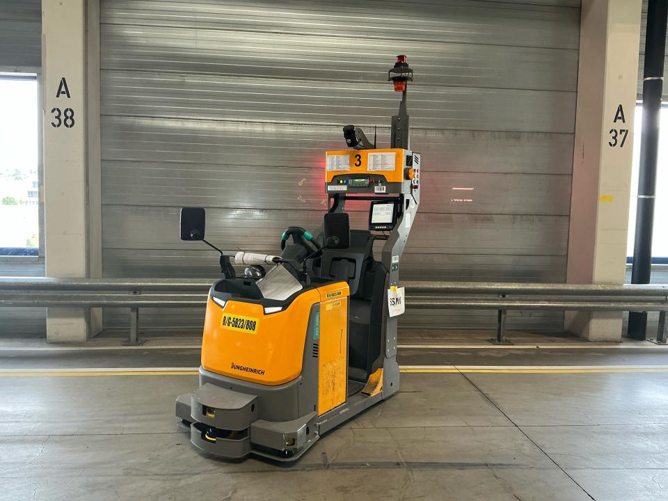 Tow Tractor Internal Transportation