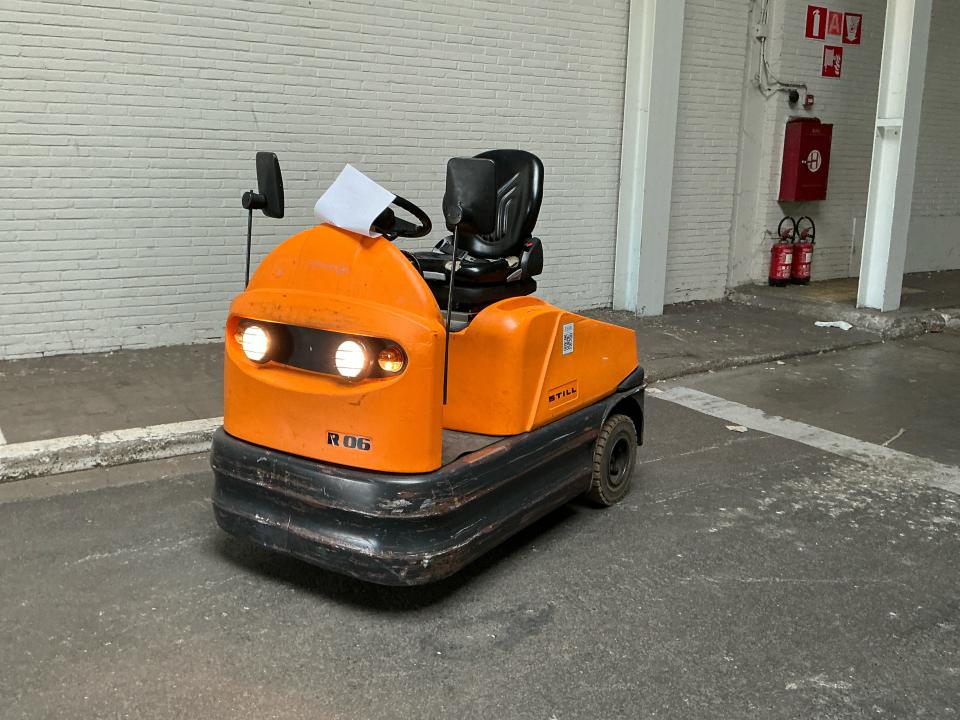 Tow Tractor Internal Transportation
