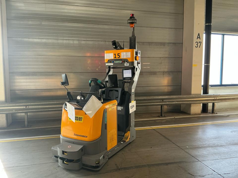 Tow Tractor image