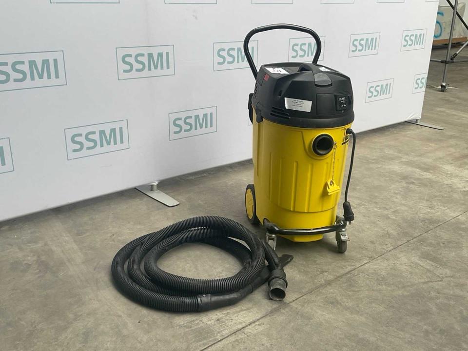 Industrial vacuum cleaner Industrial vacuum cleaners