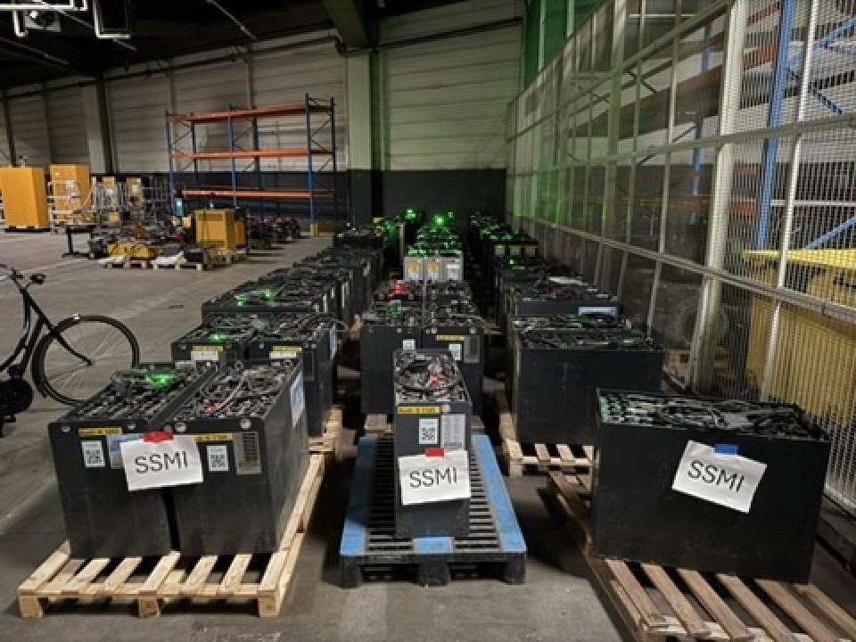 Battery Forklift Trucks