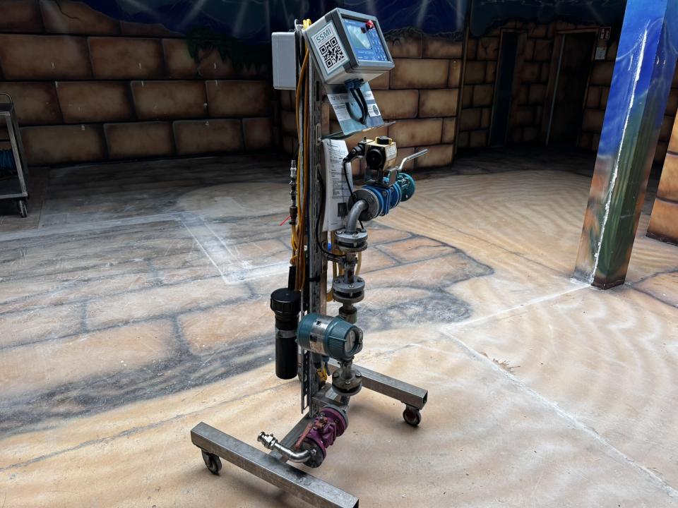 Portable measure system for water, acids and alkalis Various pharmaceutical, cosmetic and chemical