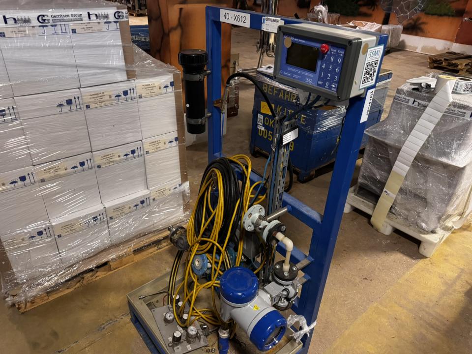 Portable measure system for water, acids and alkalis Various pharmaceutical, cosmetic and chemical