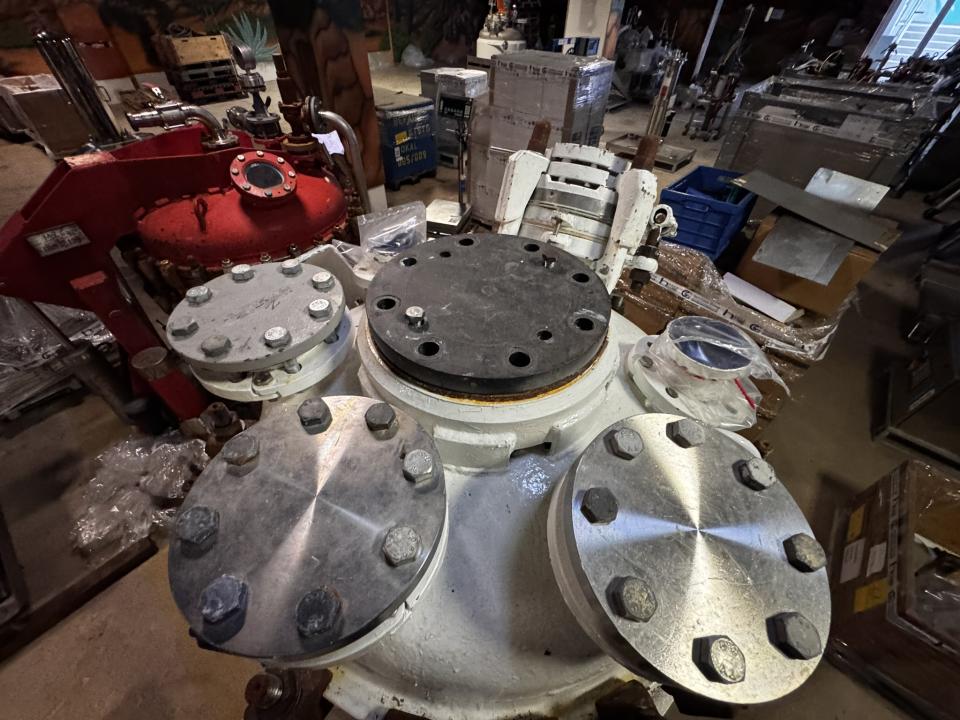 Mobile template tank Various pharmaceutical, cosmetic and chemical