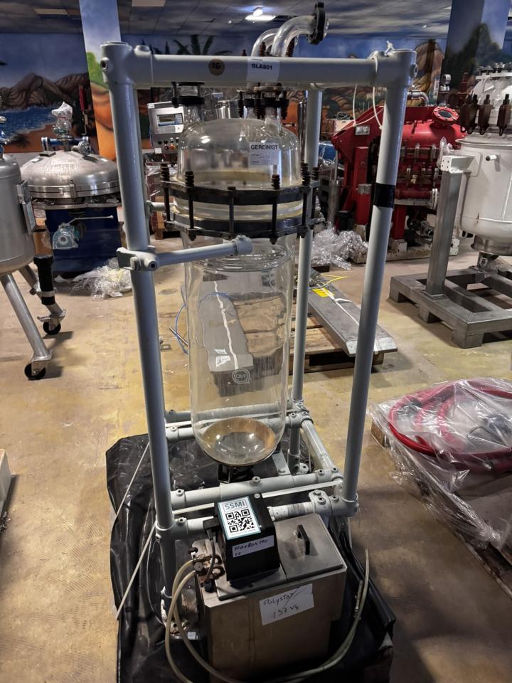 Glass tray in rack, 45 liters Various pharmaceutical, cosmetic and chemical