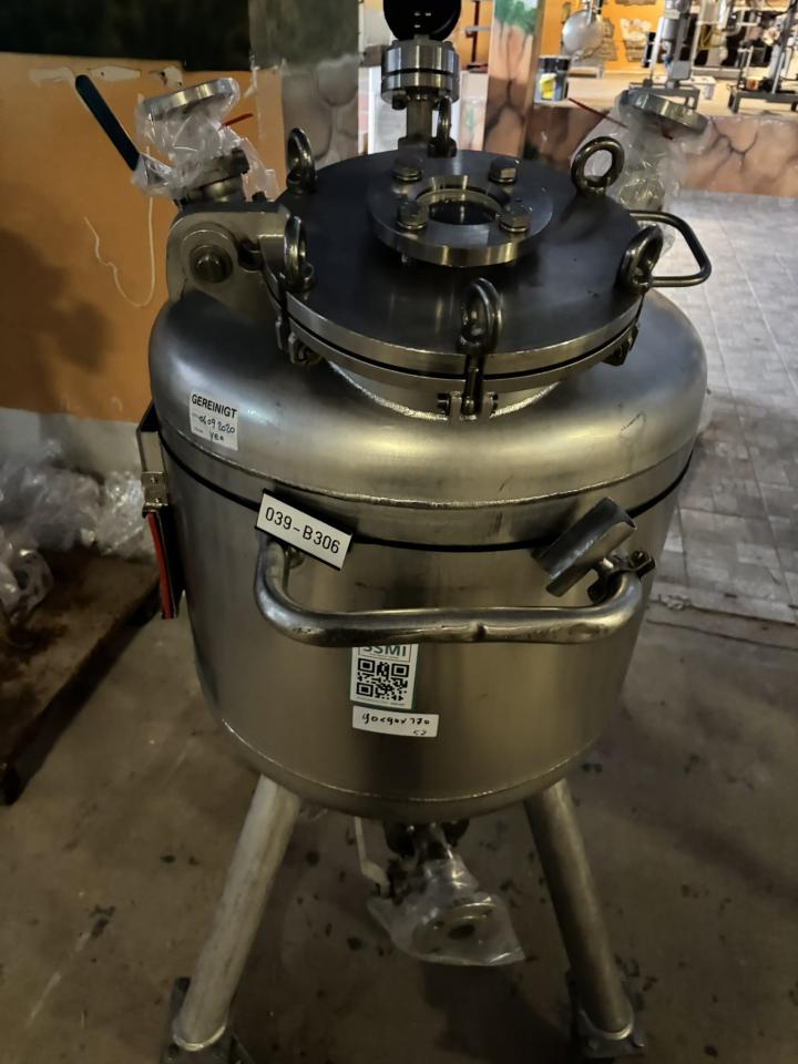 Mobile template, stainless steel, 039-B306, 200 liters, 120°C, -1/atm bar Various pharmaceutical, cosmetic and chemical