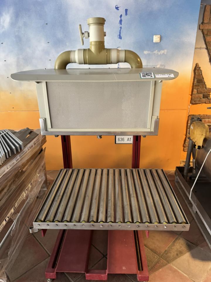 Mobile laminar dust extraction for sample extraction or removal from drums, with casters, made of PP. Various pharmaceutical, cosmetic and chemical