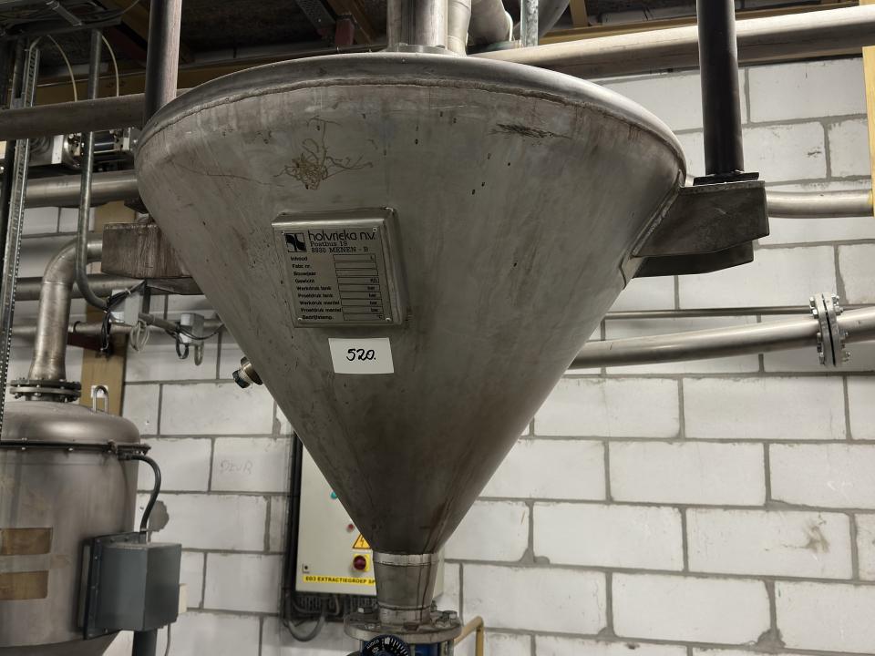 Tank / Vessel Vertical Storage Tanks