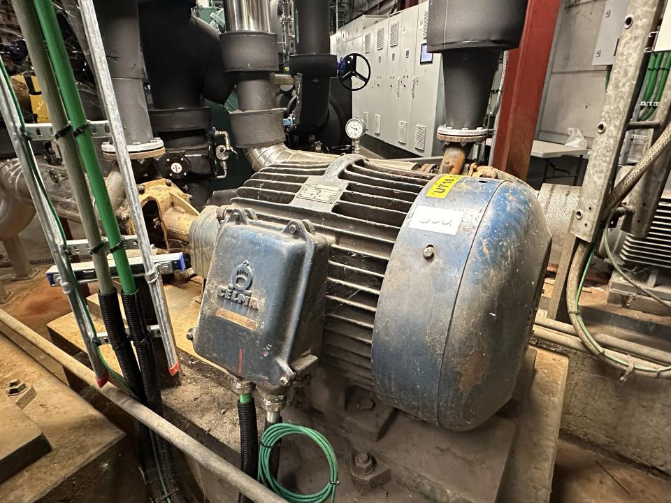 1976 KSB 100 250 No Pump station Pharmaceutical, Cosmetic and Chemistry Equipment