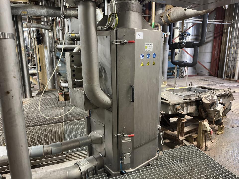 Palletising system image