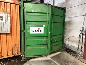 Tool container Container Containers