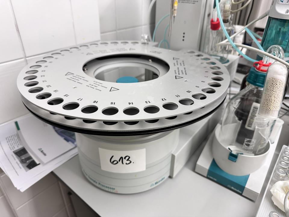 Laboratory analysis image