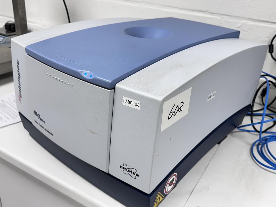 Laboratory analysis equipment Analytical Instruments