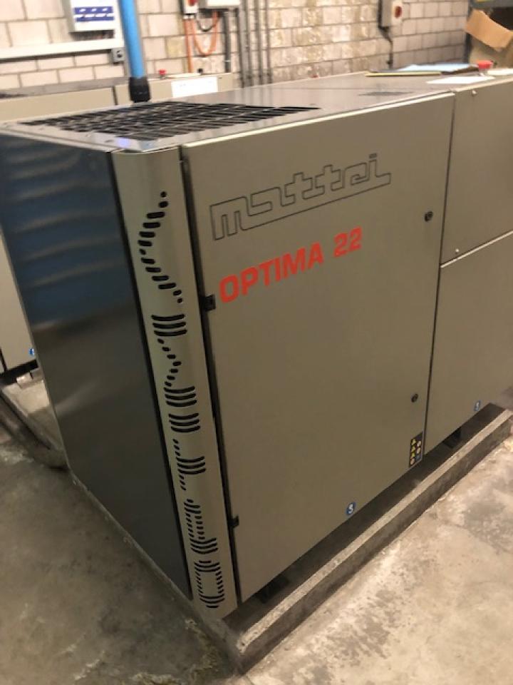 Air compressors and dryer Compressed Air and Vacuum Equipment